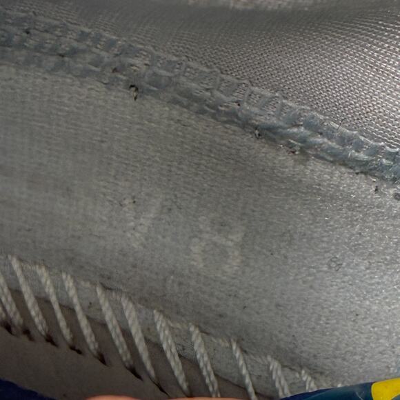 Nike Zoom Wildhorse 6 Light Gray Yellow Green Trail Running Shoes Women’s Size 8 - Picture 10 of 11